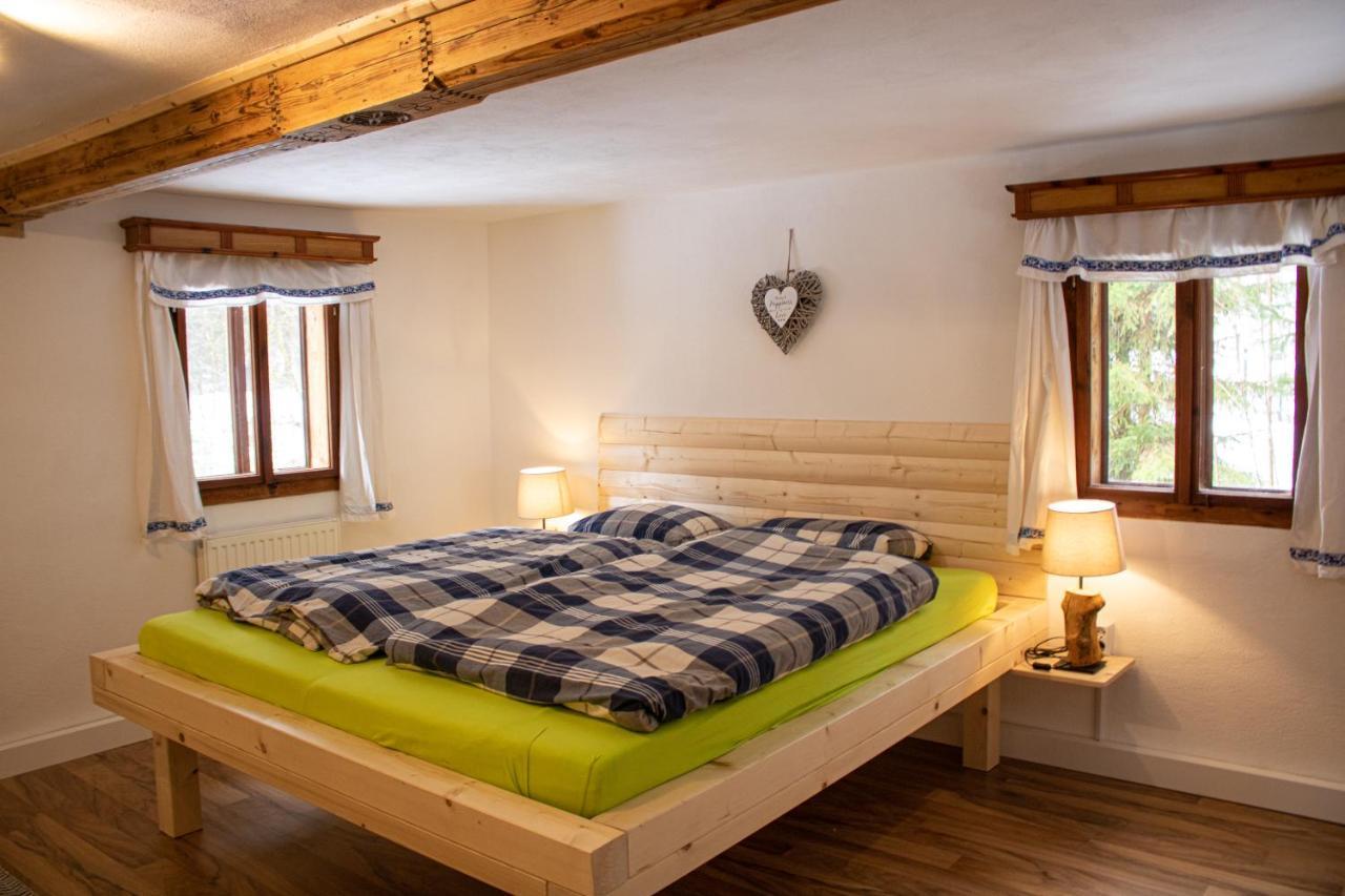 Haus Waldbach Vila Hallstatt Exterior foto
