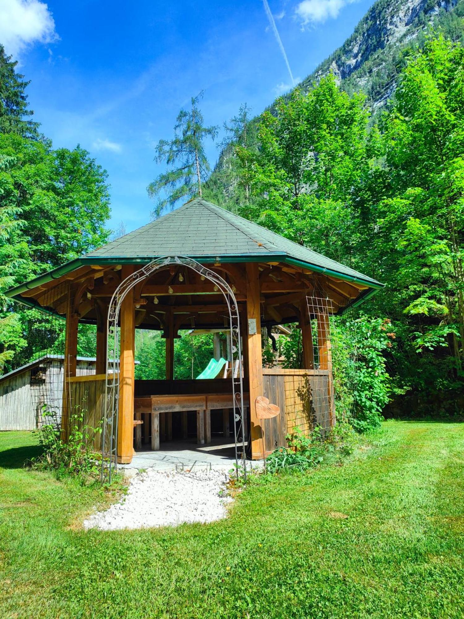 Haus Waldbach Vila Hallstatt Exterior foto